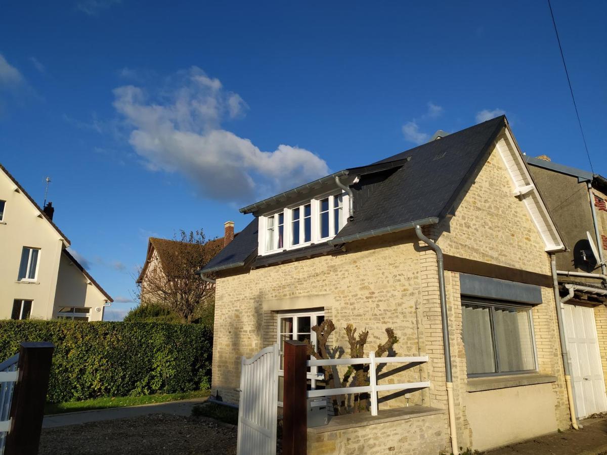 Maisonnette Le Cottage A 50M De La Plage D'Asnelles , 3Km D'Arromanches, 10Km De Bayeux Eksteriør billede